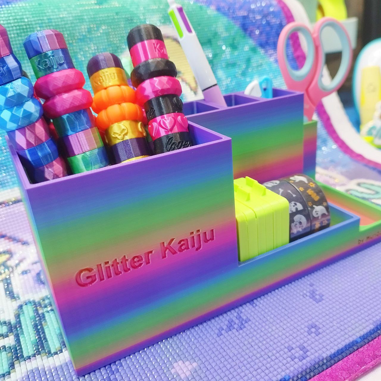 MultiGlitty Desk Organizer