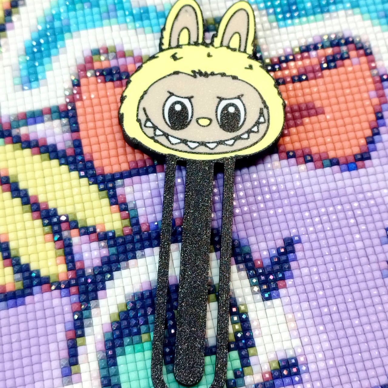 Clip Labubu