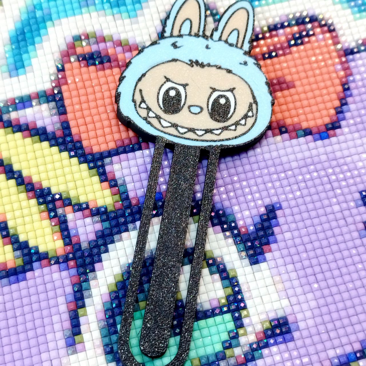 Clip Labubu