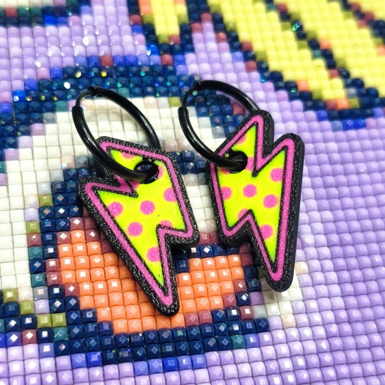 Topitoz Stud Earrings - Lightning Bolt
