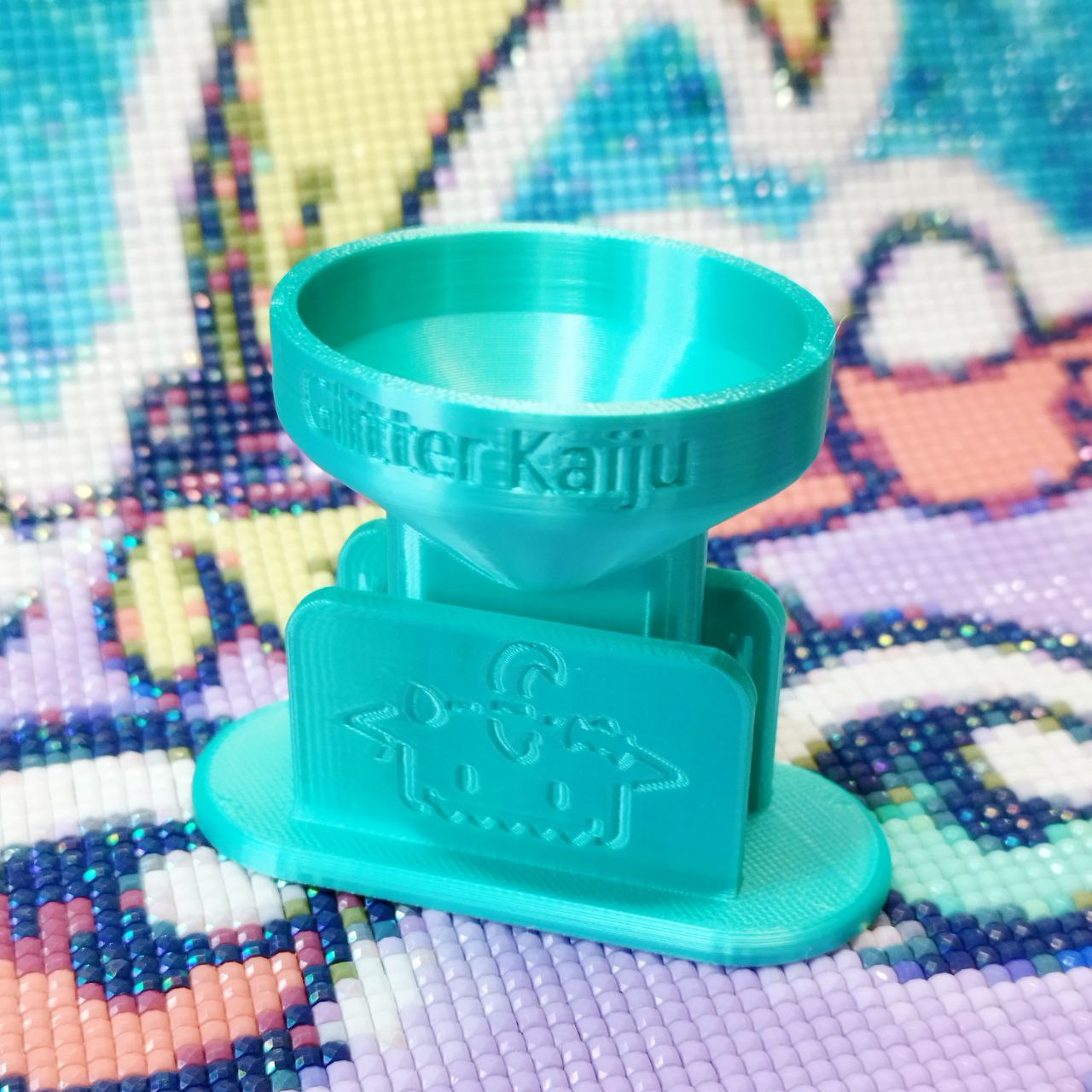 Turquoise Zip Funnel