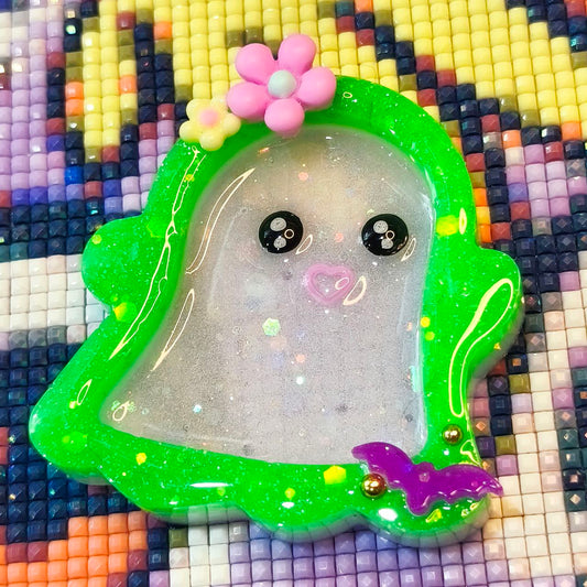 Cover Basurilla Fantasma Kawaii Verde