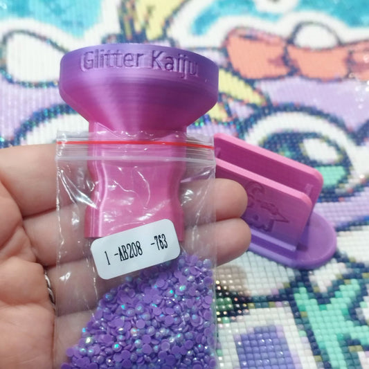 Purple/Pink Zip Funnel