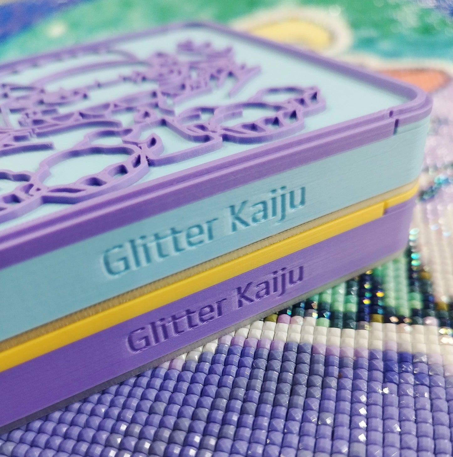 Pack 2: Glitty Girls + Pen